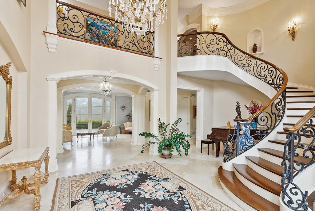 dystyyngowane wnętrze luksusowej willi na sprzedaż Nowy Jork (Stany Zjednoczone Ameryki)