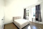 zaciszna sypialnia w ekskluzywnym apartamencie na sprzedaż Wrocław