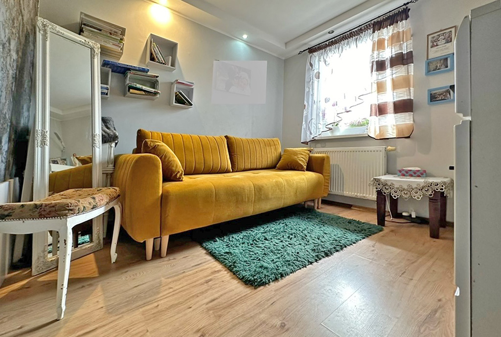 elegancko urządzony pokój w luksusowym apartamencie na sprzedaż Gdańsk (okolice)