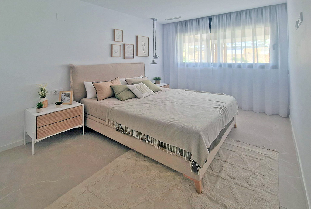 fragment sypialni w luksusowym apartamencie na sprzedaż Hiszpania (Finestrat)