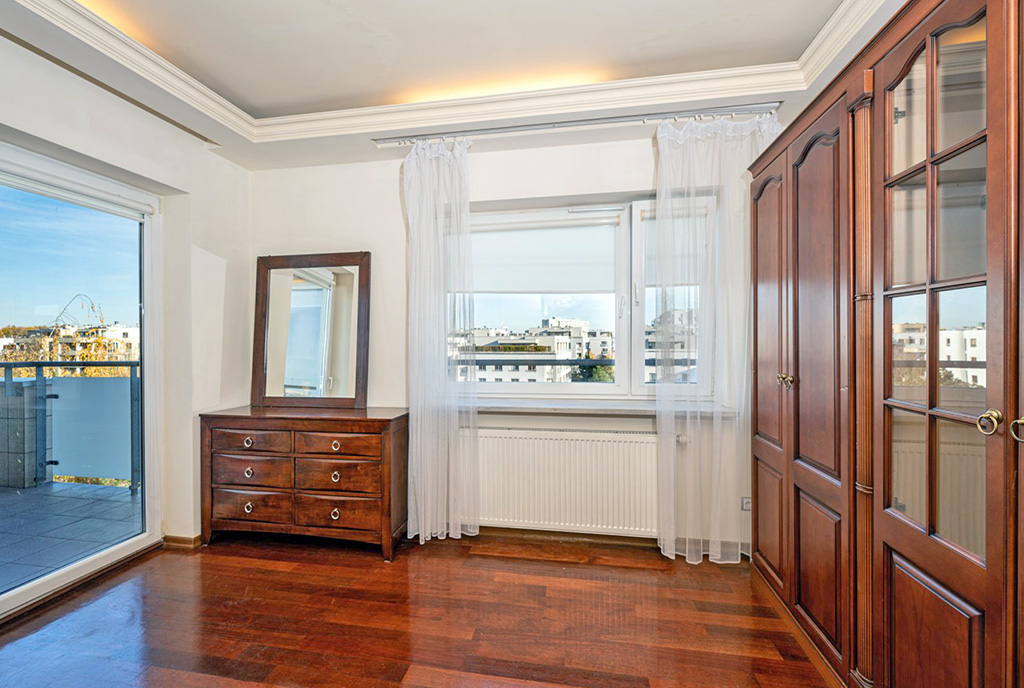 eleganckie pomieszczenie w luksusowym apartamencie do wynjmu Warszawa