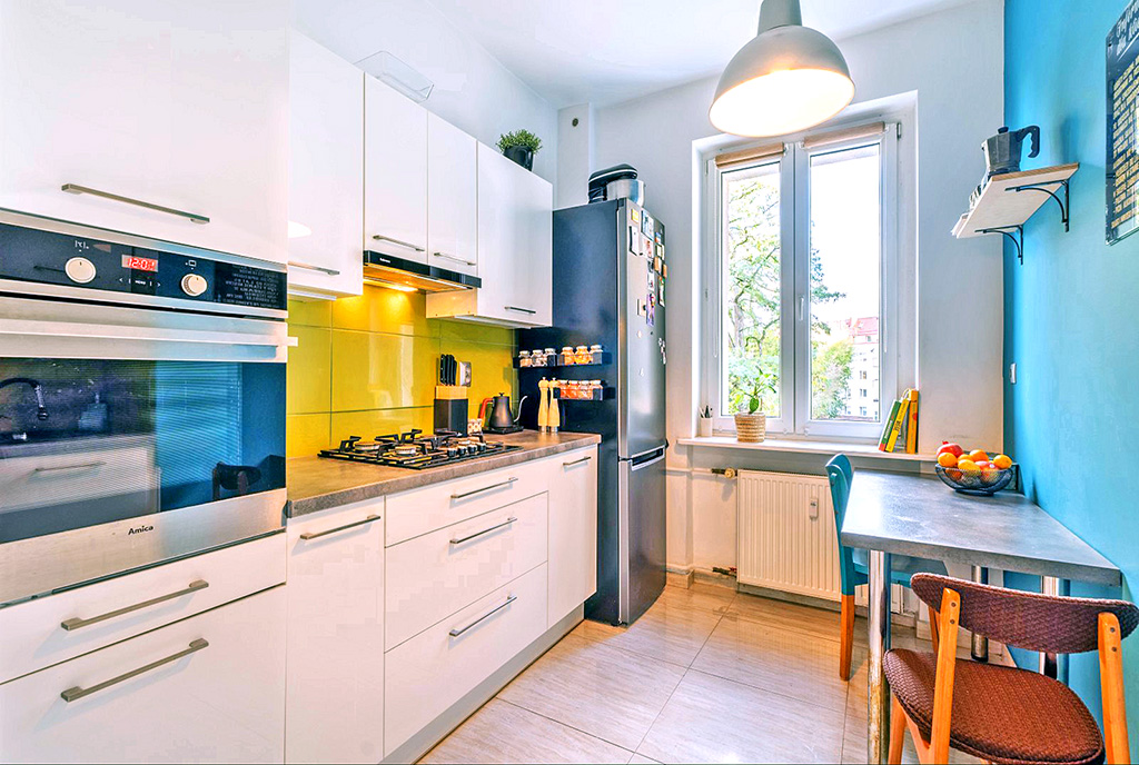 zabudowana kuchnia w ekskluzywnym apartamencie na sprzedaż Szczecin