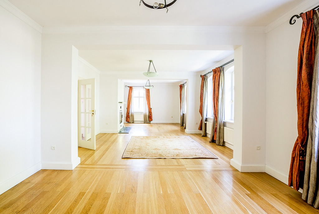 wytworne wnętrza luksusowego dworu na sprzedaż Wielkopolska