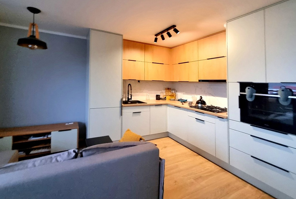 zbliżenie na aneks kuchenny w luksusowym apartamencie na sprzedaż Bydgoszcz