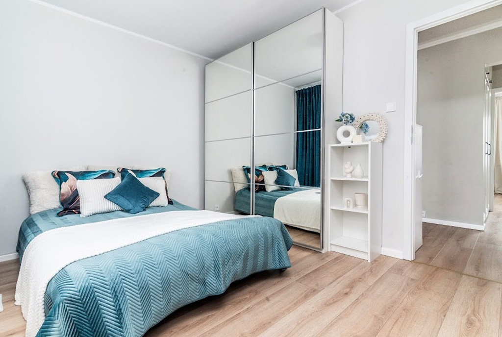 fragment sypialni w ekskluzywnym apartamencie na sprzedaż Gdynia