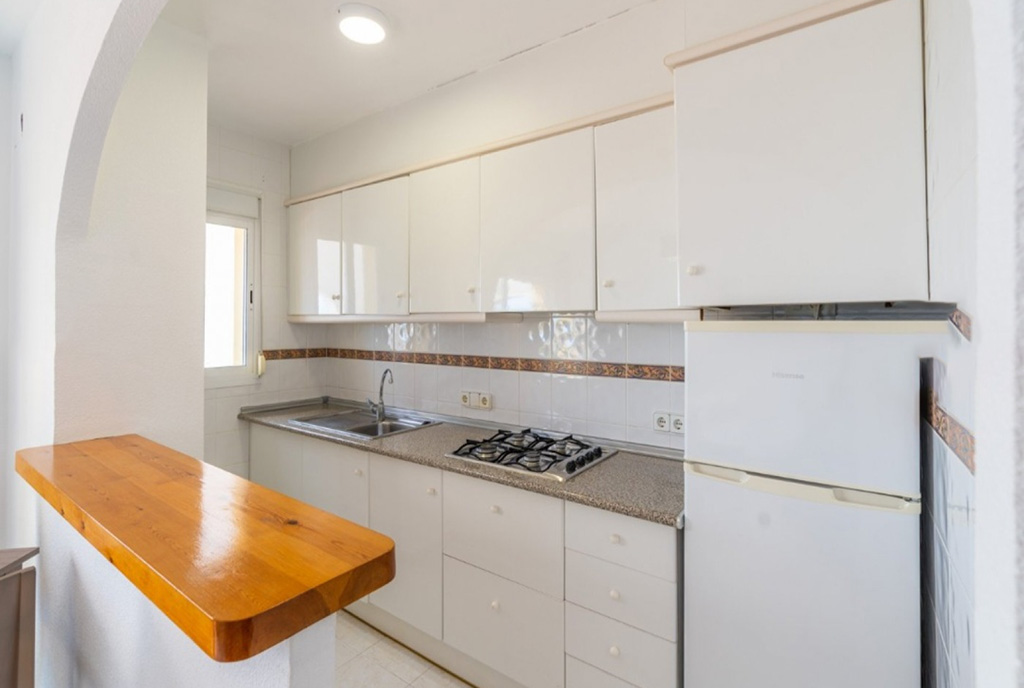 nowoczesna kuchnia w luksusowym apartamencie na sprzedaż Hiszpania Calpe