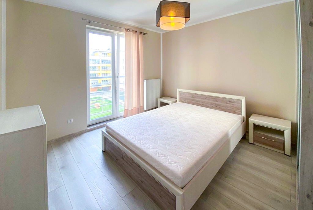 fragment sypialni w ekskluzywnym apartamencie na wynajem Szczecin