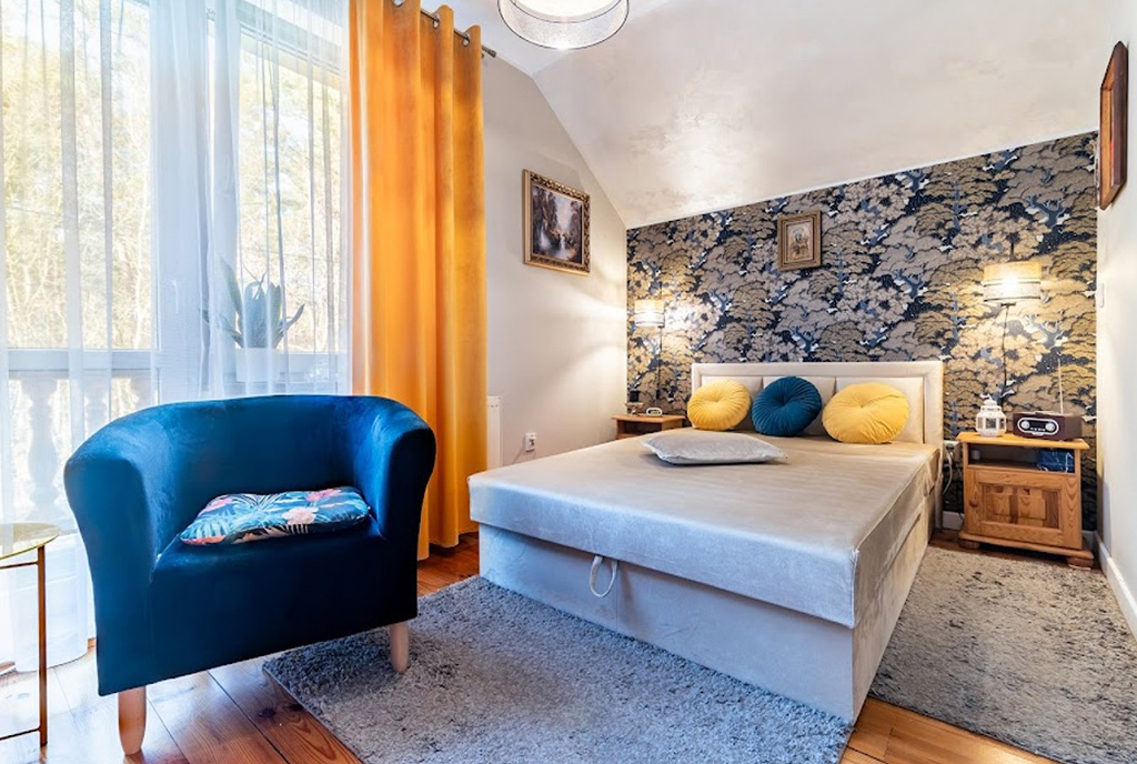 fragment sypialni w luksusowej willi na sprzedaż Gdynia (okolice)