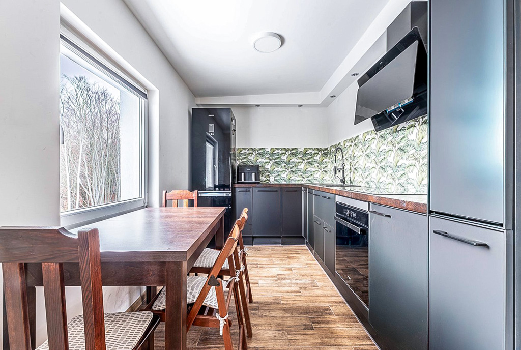 imponująca kuchnia w luksusowej willi na sprzedaż Gdynia