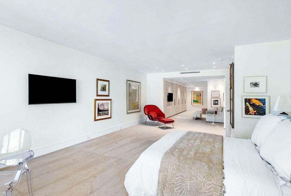 fragment sypialni w luksusowym apartamencie na sprzedaż Florida Stany Zjednoczone Ameryki