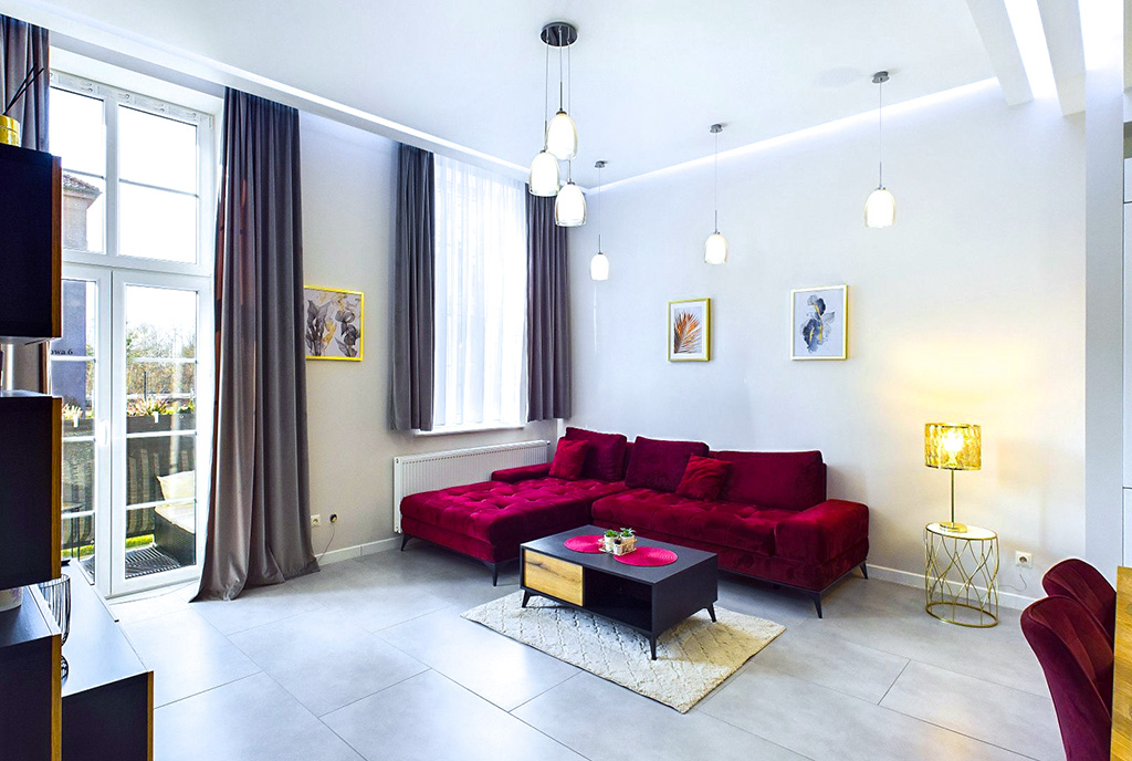 druga strona salonu w luksusowym apartamencie na sprzedaż Zielona Góra