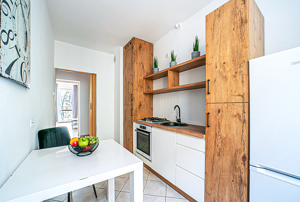 fragment kuchni w luksusowym apartamencie do wynajmu Bolesławiec