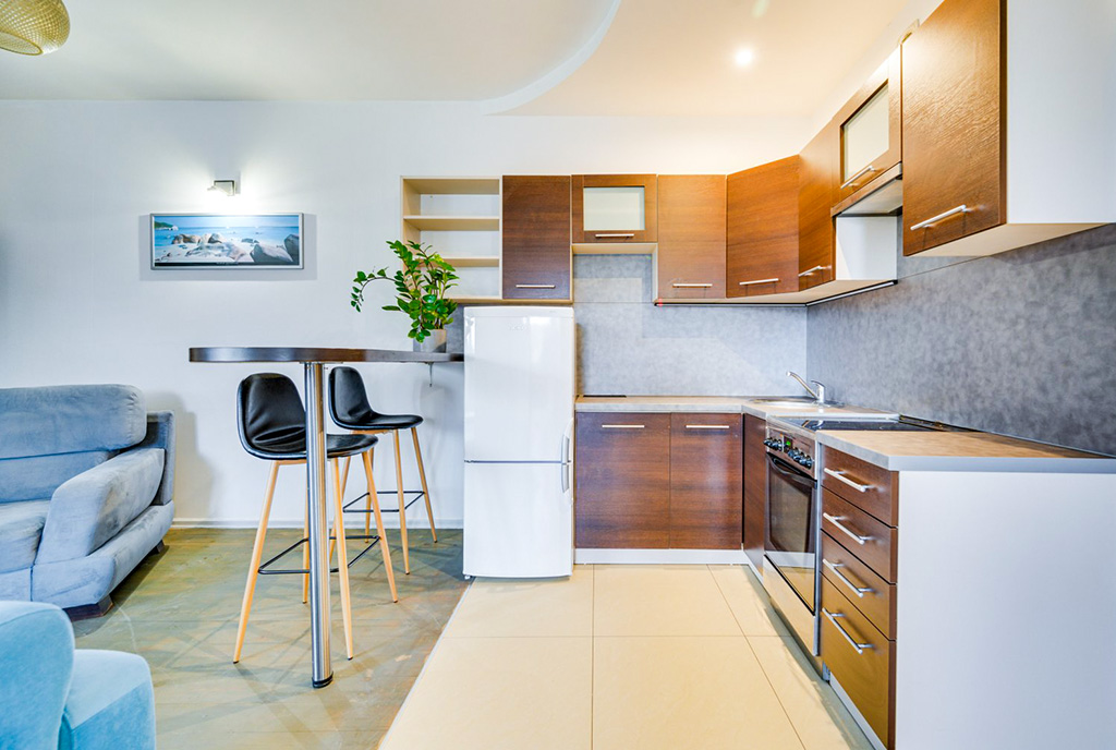 zbliżenie na kuchnię w luksusowym apartamencie do wynajmu Gdańsk okolice