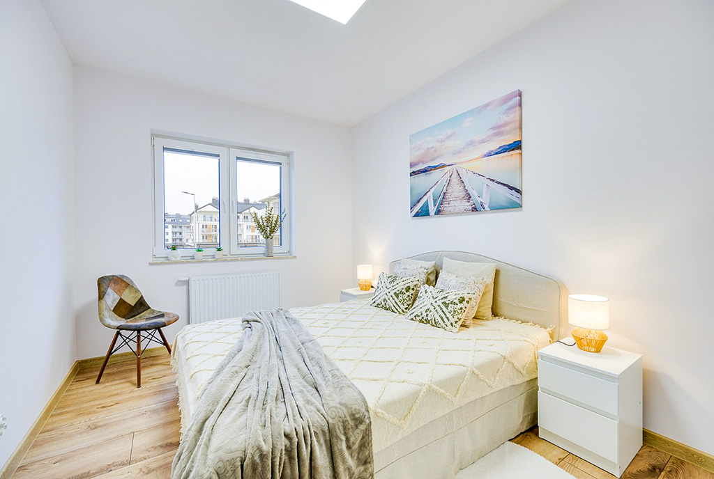 elegancka sypialnia w ekskluzywnym apartamencie na wynajem Gdańsk