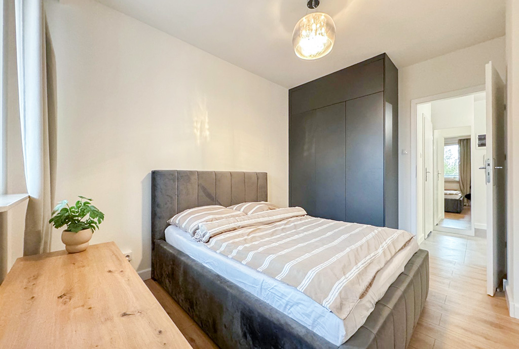 na zdjęciu sypialnia w ekskluzywnym apartamencie na wynajem Szczecin