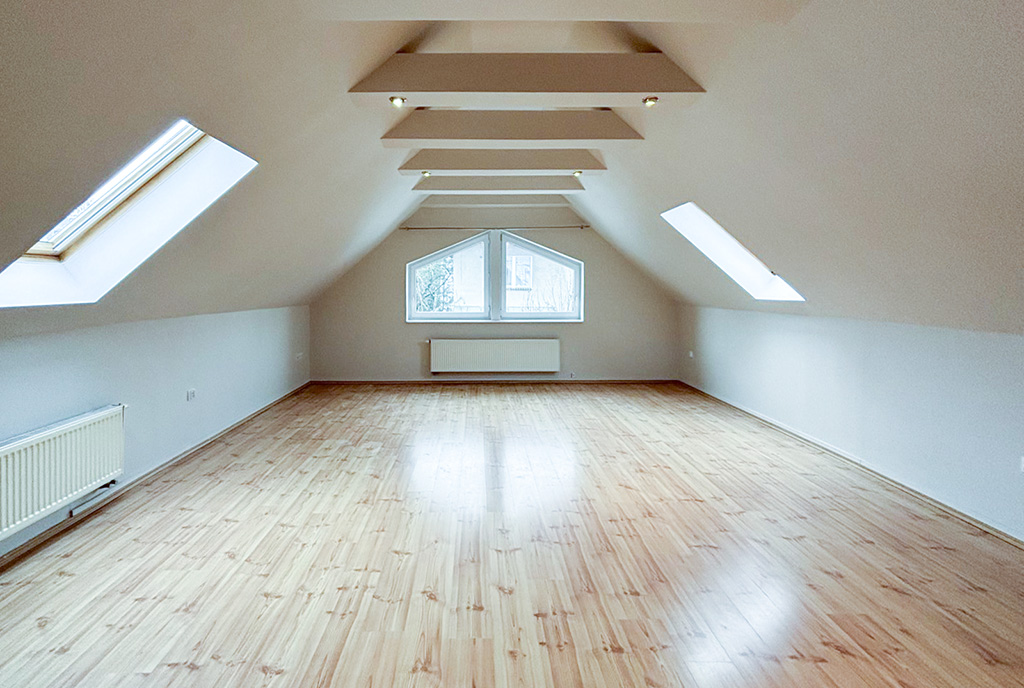 fragment poddasza w ekskluzywnym domu a wynajem Szczecin okolice