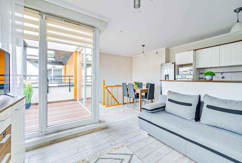 fragment pokoju dziennego w luksusowym apartamencie na sprzedaż Gdańsk okolice
