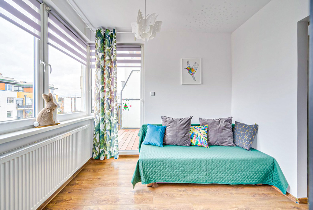 elegancka sypialnia w ekskluzywnym apartamencie na sprzedaż Gdańsk okolice