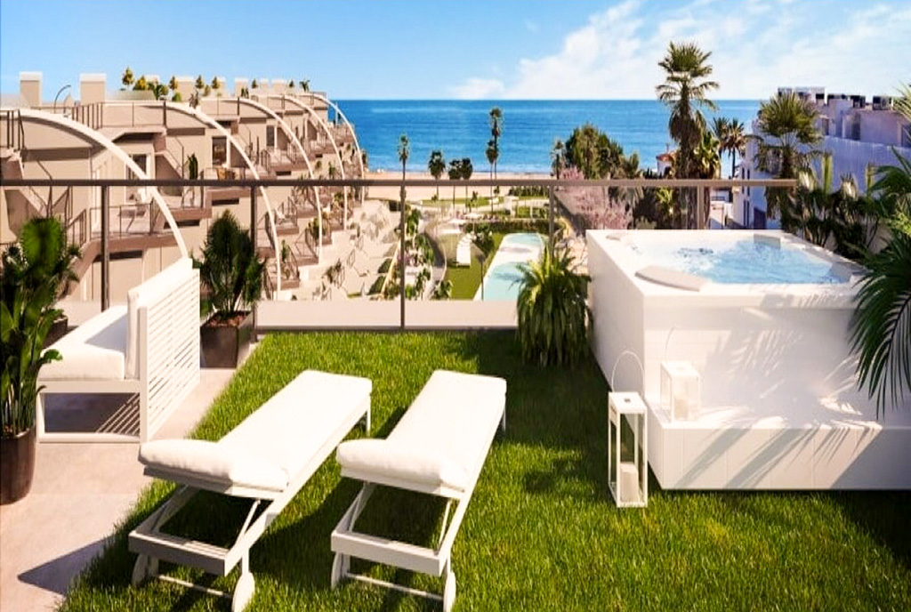 imponujący taras pry luksusowym apartamencie na sprzedaż Hiszpania Denia