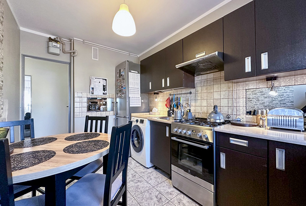 imponująca kuchnia w luksusowym apartamencie na sprzedaż Wrocław okolice