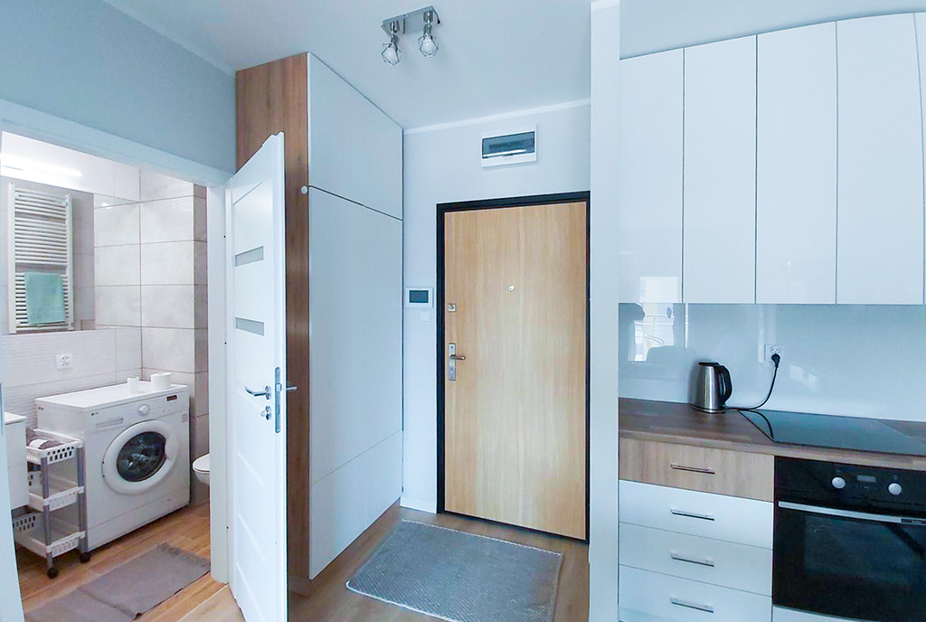 funckjonalny hol w ekskluzywnym apartamencie na wynajem Białystok