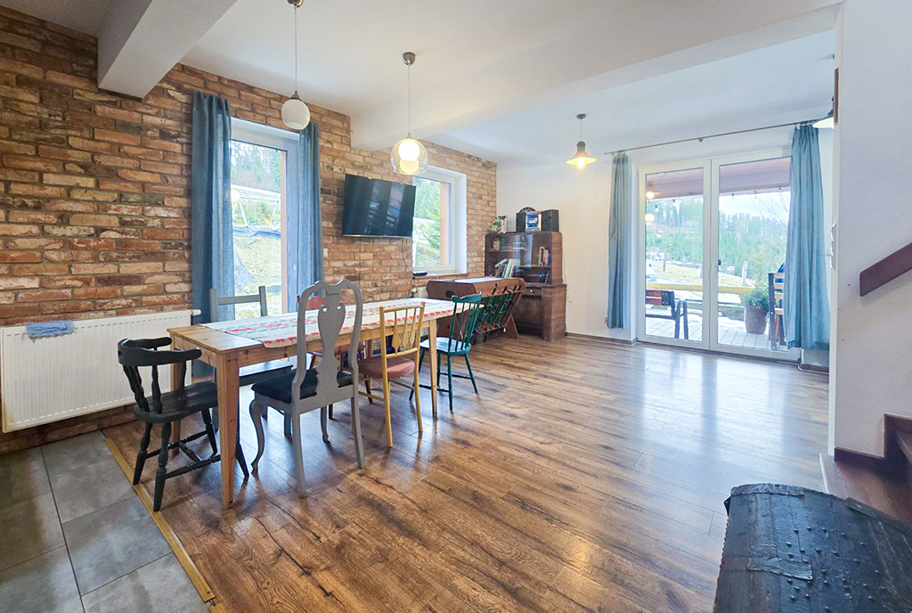 słoneczny pokój gościnny w luksusowym domu na sprzedaż Bielsko-Biała okolice