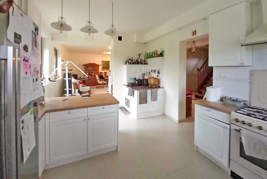 fragment wnętrza ekskluzywnej willi na sprzedaż Kielce okolice