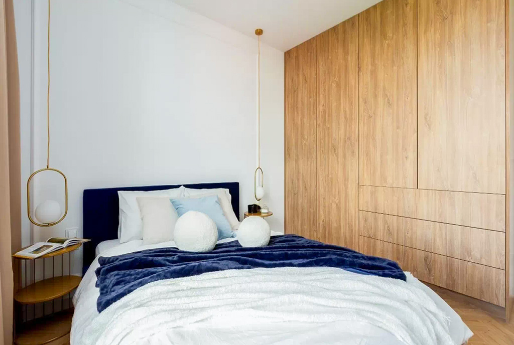 fragment sypialni w ekskluzywnym apartamencie na sprzedaż Gdynia okolice