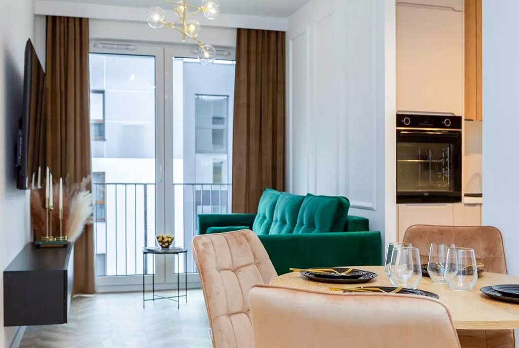 zbliżenie na jadalnię w luksusowym apartamencie na sprzedaż Gdynia okolice