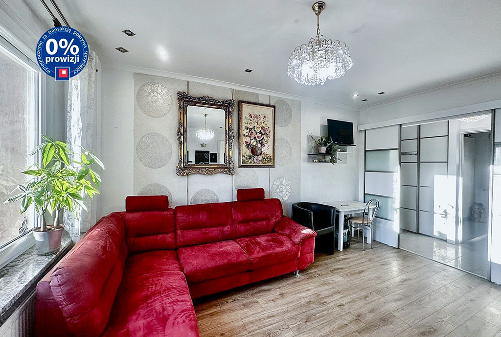 wytworny pokój dzienny w ekskluzywnym apartamencie do sprzedaży Słupsk