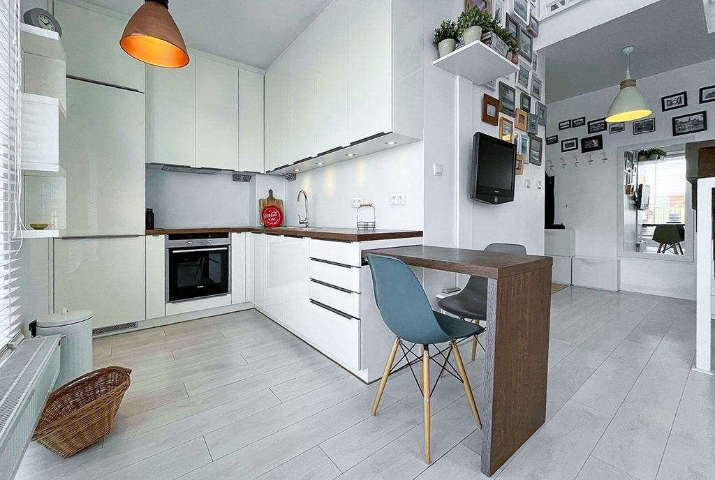 zbliżenie na kuchnię w luksusowym apartamencie do wynajmu Szczecin okolice