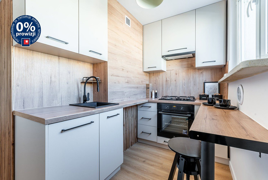 zabudowana kuchnia w luksusowym apartamencie na sprzedaż Gdynia okolice