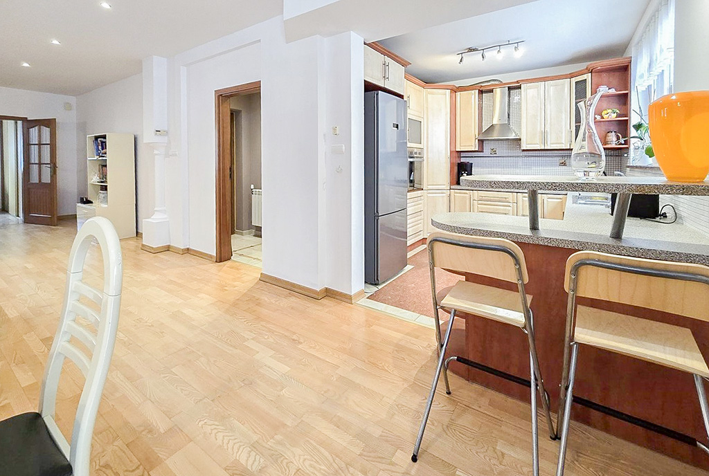 fragment komfortowego wnętrza ekskluzywnej willi na sprzedaż Bielsko-Biała okolice