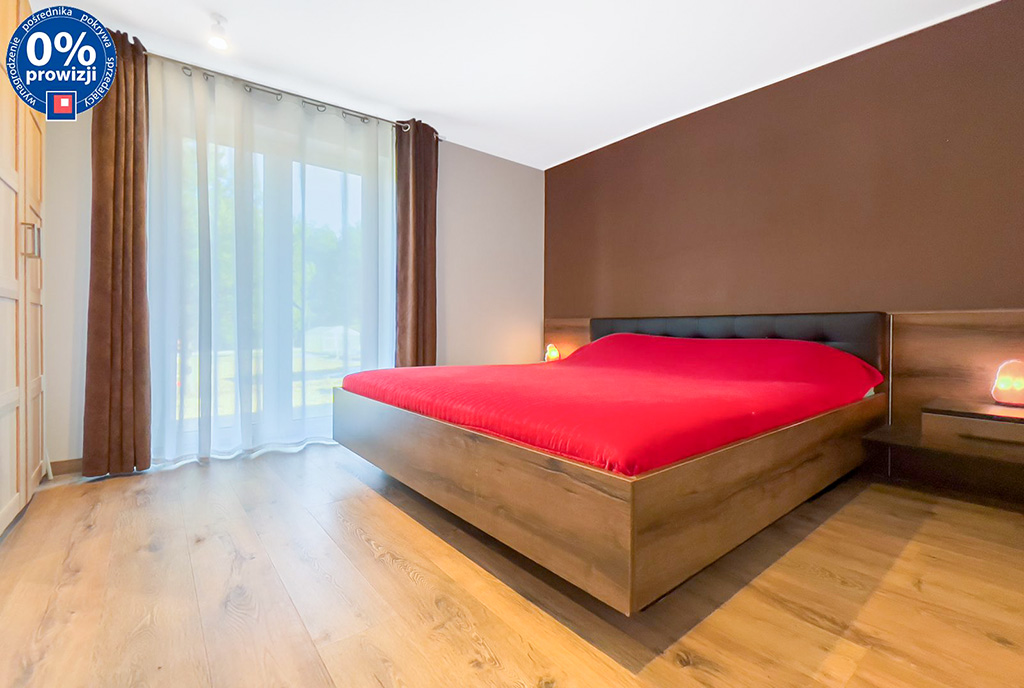 imponująca sypialnia w ekskluzywnej willi na sprzedaż Częstochowa okolice