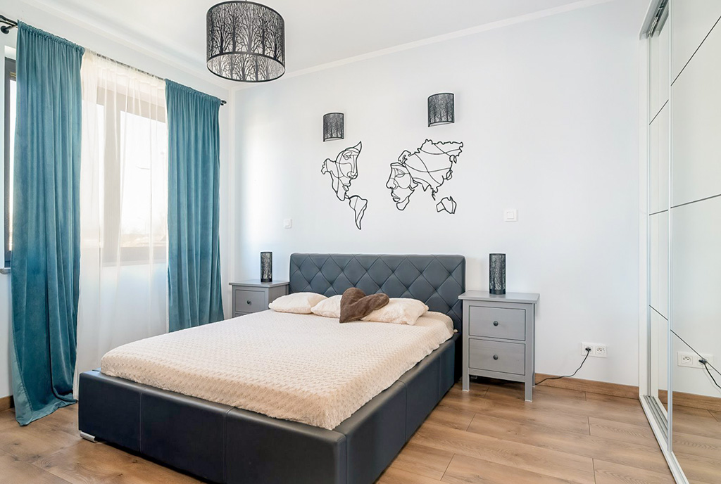 fragment sypialni w ekskluzywnej willi na sprzedaż Poznań okolice