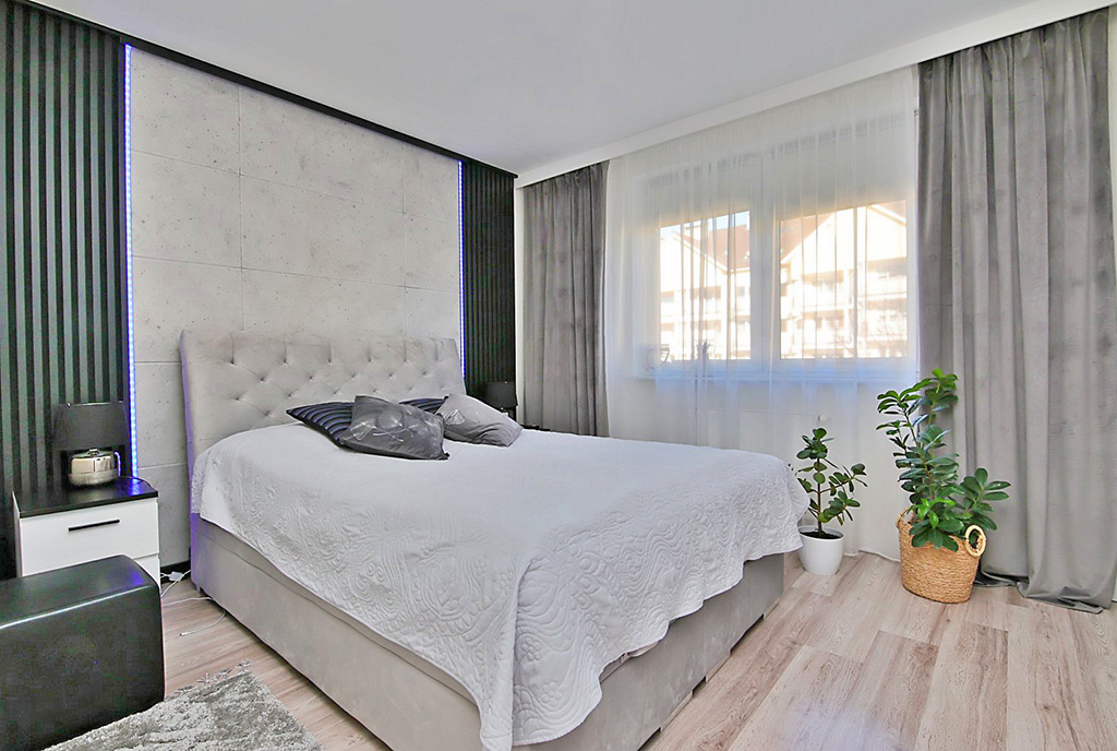 fragment sypialni w ekskluzywnym apartamencie do sprzedaży Apartament do sprzedaży Gorzów Wielkopolski