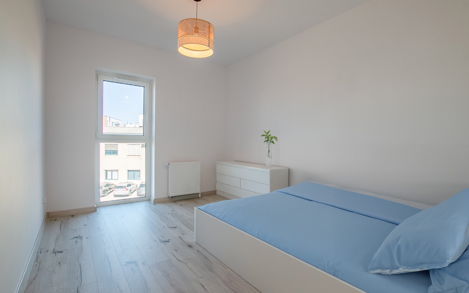 fragment sypialni w ekskluzywnym apartamencie na sprzedaż Poznań