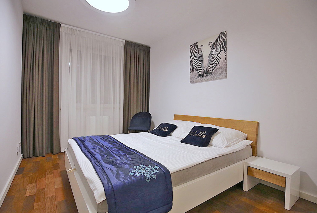 fragment sypialni w ekskluzywnym apartamencie na wynajem Szczecin
