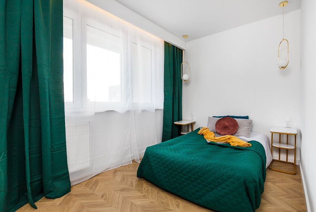 jedn z pokoi w luksusowym apartamencie na sprzedaż Gdańsk