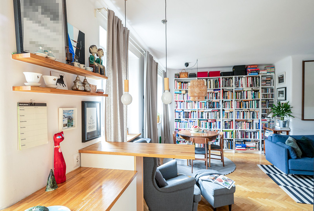 kameralny pokój dzienny w ekskluzywnym apartamencie do sprzedaży Warszawa