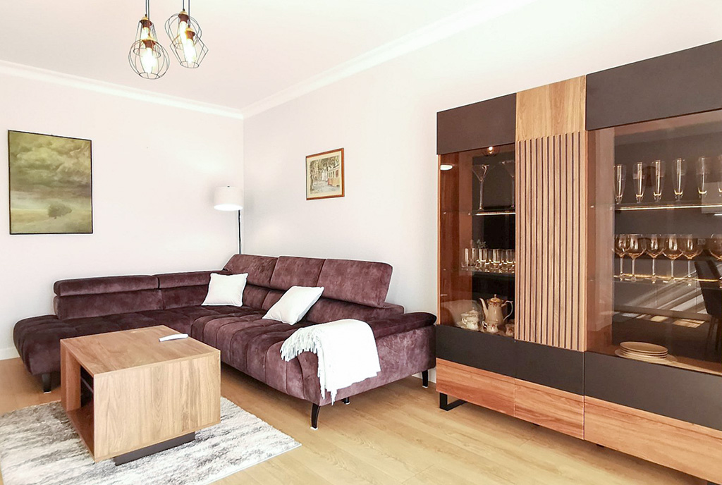 fragment pokoju dziennego w luksusowym apartamencie do wynajmu Słupsk