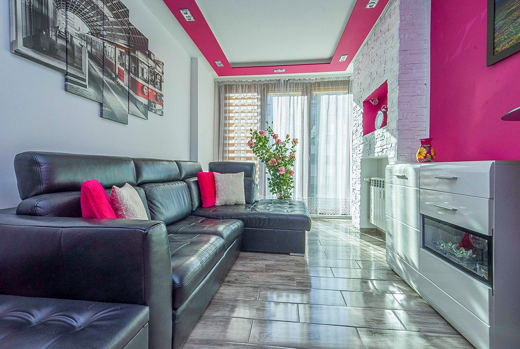 imponujący salon w ekskluzywnym apartamencie do sprzedaży Katowice okolice