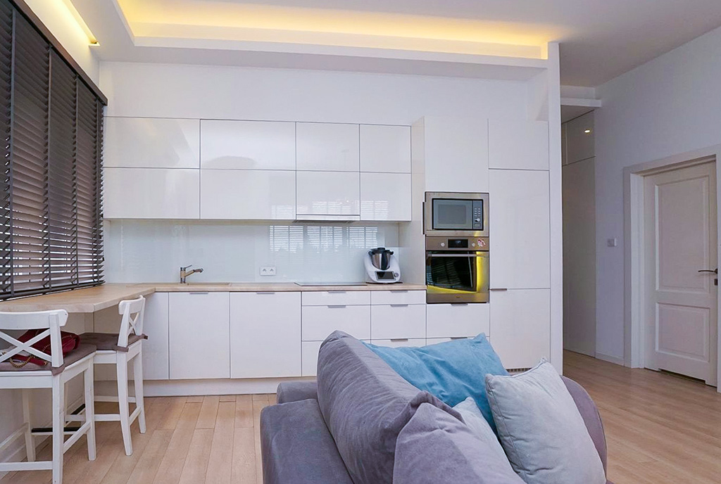 fragment kuchni w luksusowym apartamencie na sprzedaż Piotrków Trybunalski