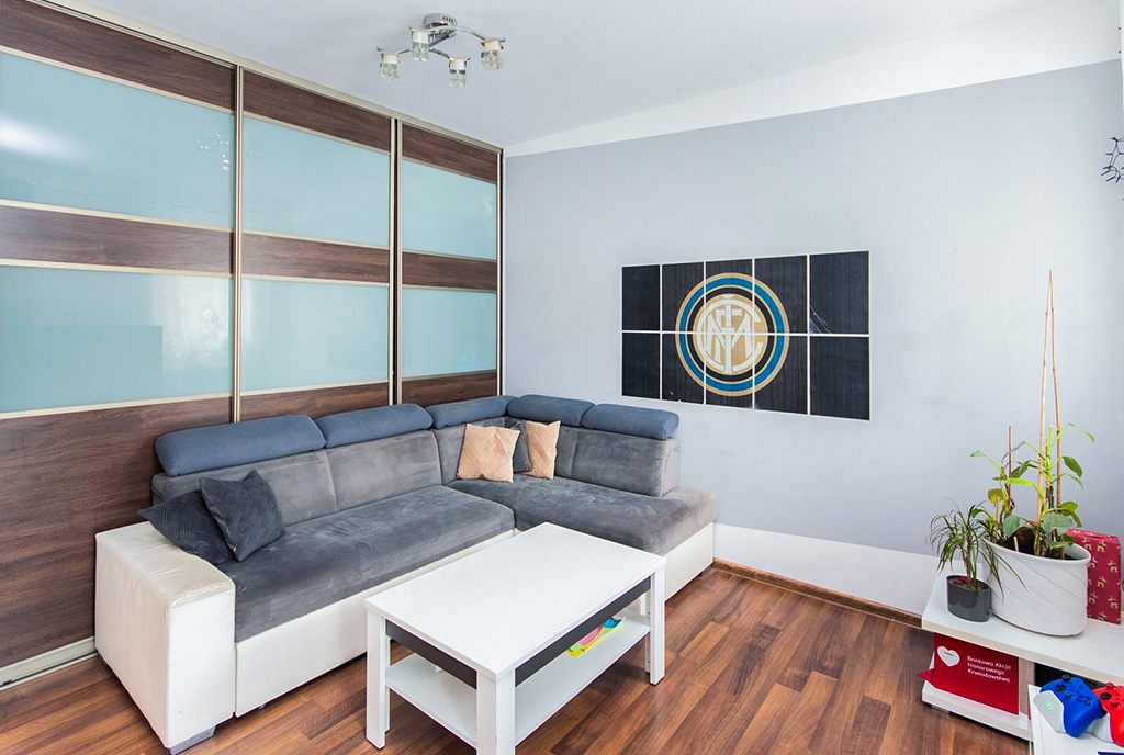 nowoczesny salon w ekskluzywnym apartamencie do sprzedaży Szczecin