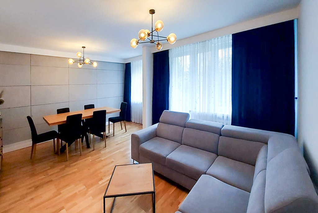 imponujący pokój dzienny w ekskluzywnym apartamencie do sprzedaży Kielce