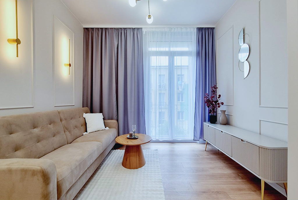 wytworny salon w ekskluzywnym apartamencie do sprzedaży Mielec