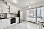 zbliżenie na kuchnię w luksusowym apartamencie na sprzedaż Słupsk