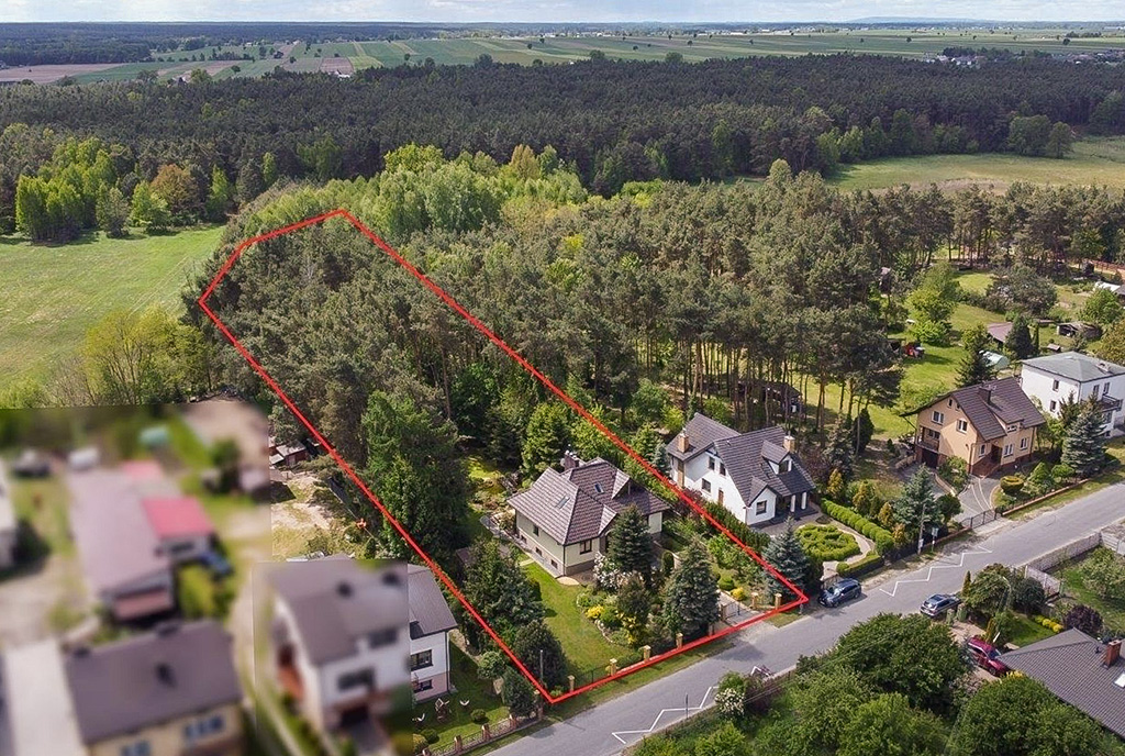 widok z lotu ptaka na ekskluzywną willę na sprzedaż Piotrków Trybunalski okolice