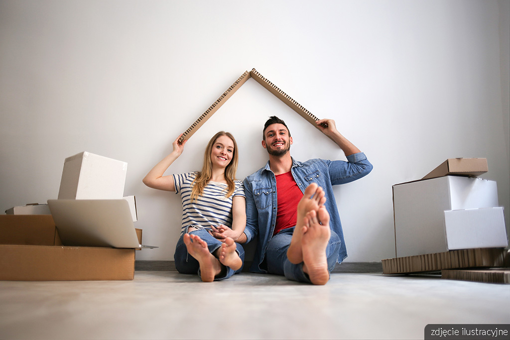 fragment pokoj dziennego w ekskluzywnym apartamencie na sprzedaż Gdańsk