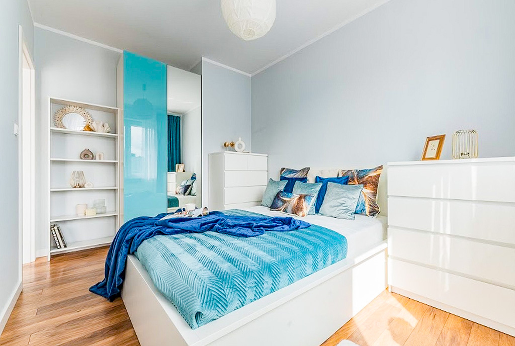 wygodna sypialnia w ekskluzywnym apartamencie na sprzedaż Gdynia okolice